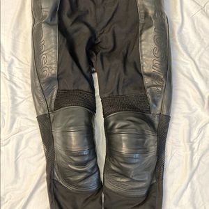 Vanson Leathers Men’s Motorcycle Riding Pants